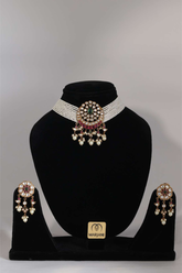 Emerald_Ruby_Radiance_Kundan_Choker_Set_1_Marjani_By_Mona