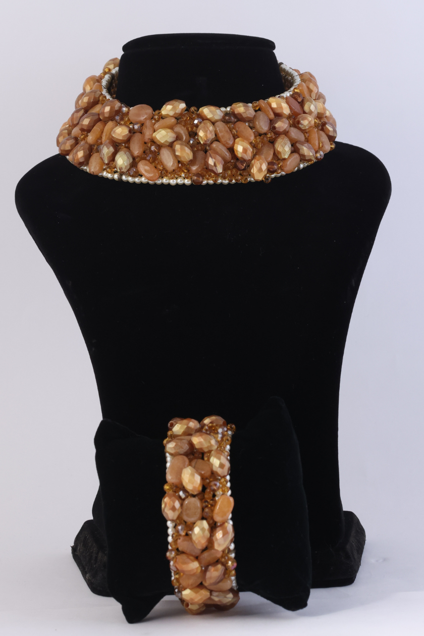 The Sunehri Pebble Choker Set